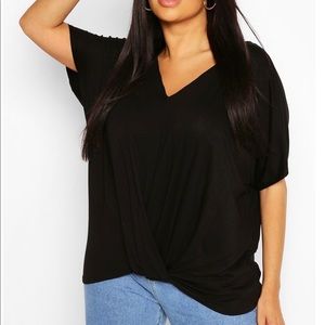 NWT boohoo oversize t-shirt